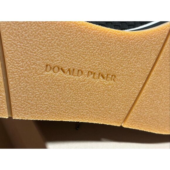 Donald J Pliner Womens Napoli Crepe Elastic Wedge Sneaker NWB Size 6 1/2 - Picture 7 of 9